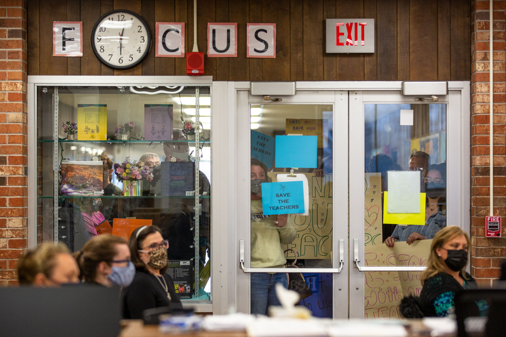 Thousand Islands layoff plans protested Urgent plea to ‘save our teachers’